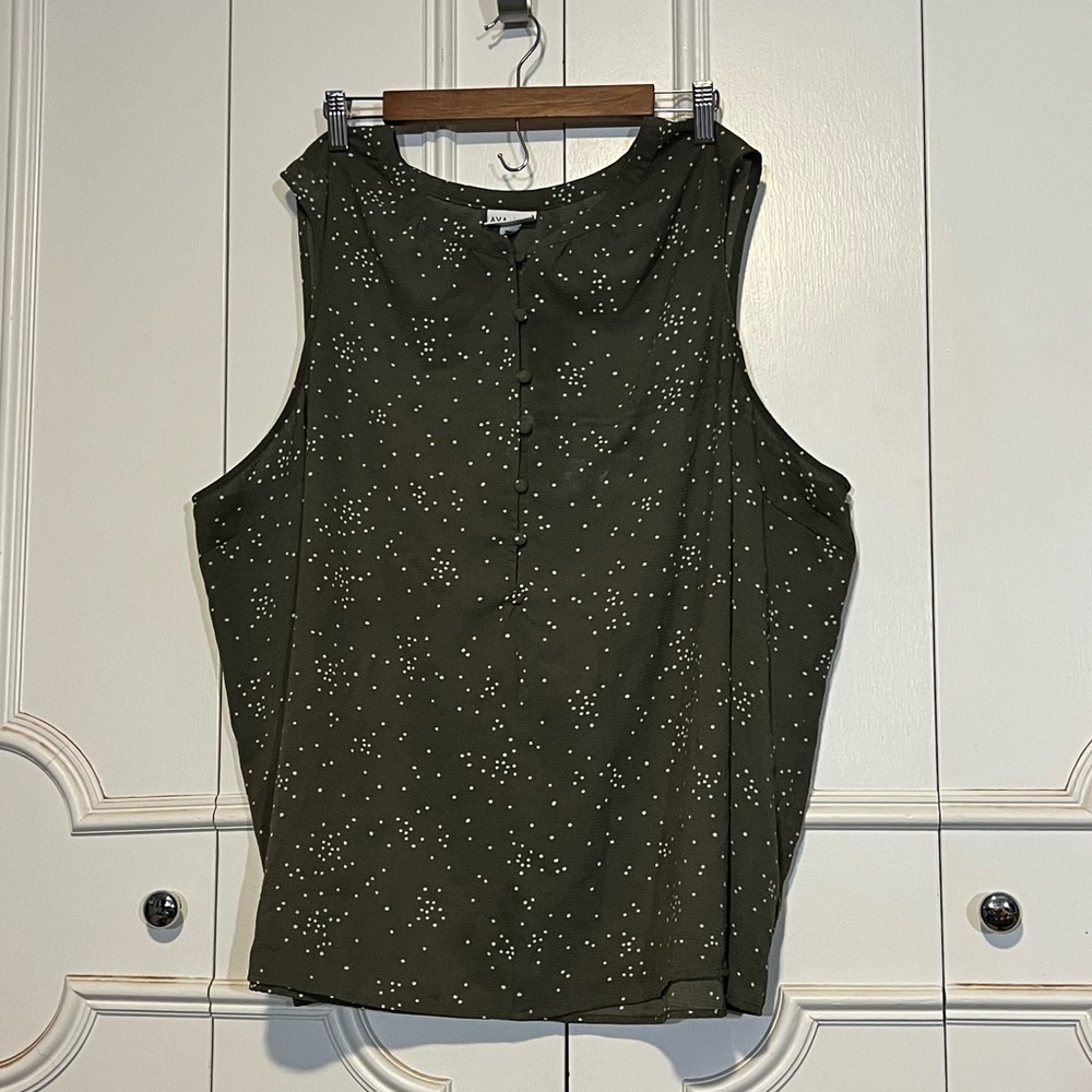 Ava & Viv Olive Georgette Sleeveless Blouse w/ white spots